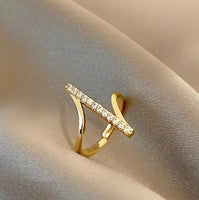 Adjustable Irregular Gold Plated Ring & Grandeur Velvet Pouch